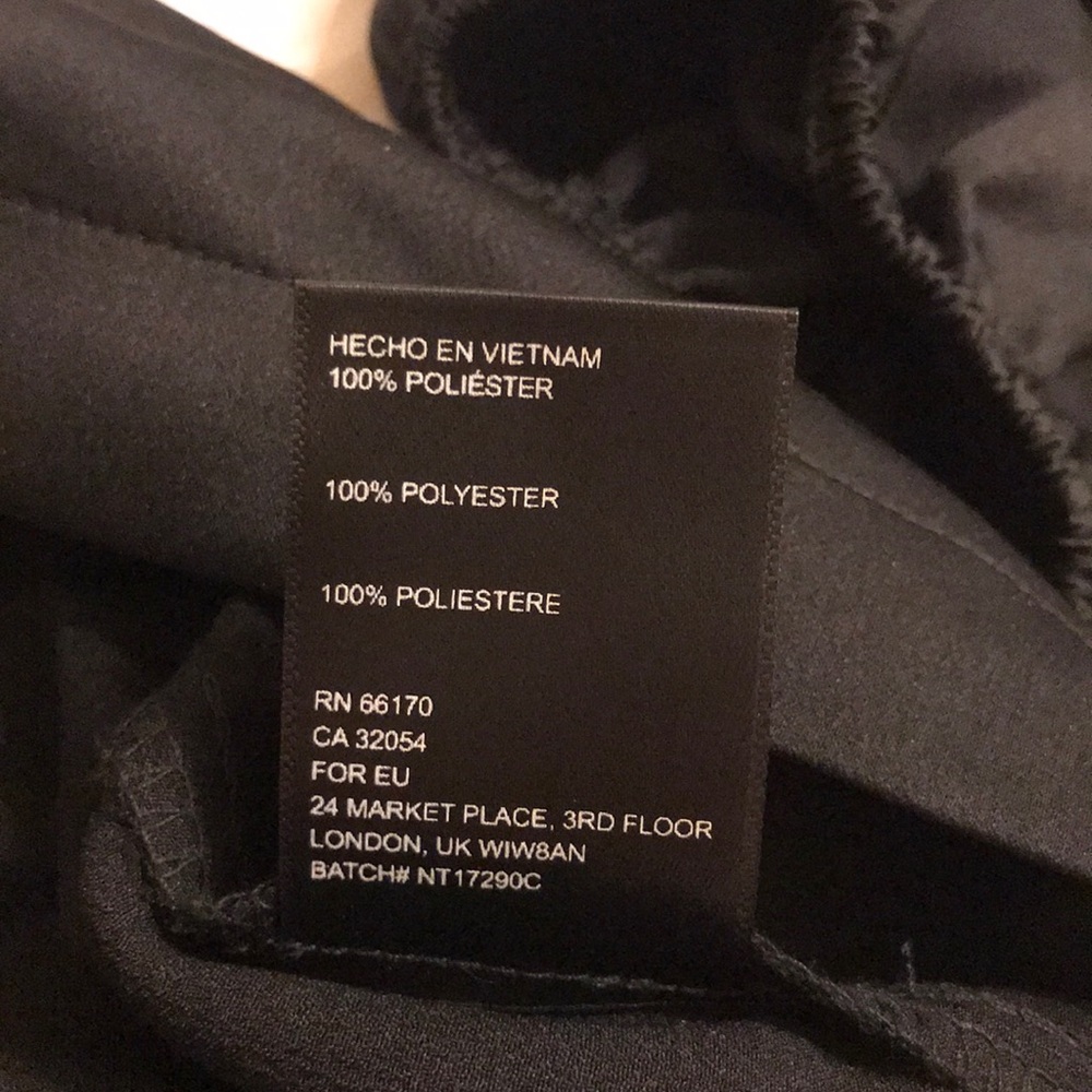 Urban Outfitters Off the Shoulders Satin Blouse NWT - Picture 6 of 7